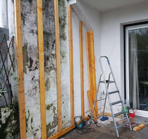 Grâce à l’installation de bardages, vos façades peuvent être isolées de l’extérieur